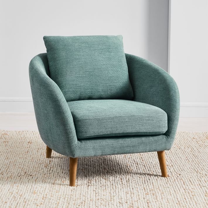 Elegant accent chair