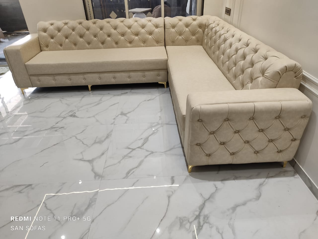 Spacious L-shaped sofa